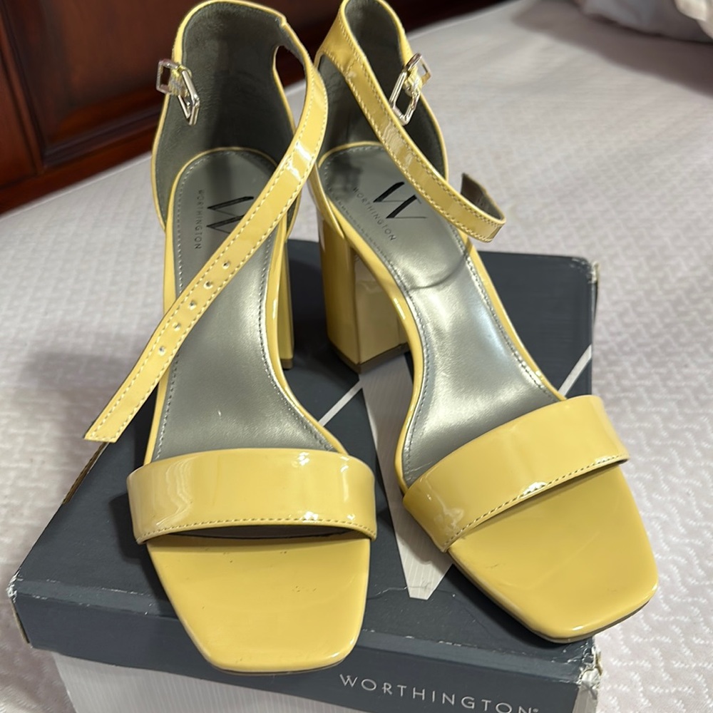 Worthington Shoes